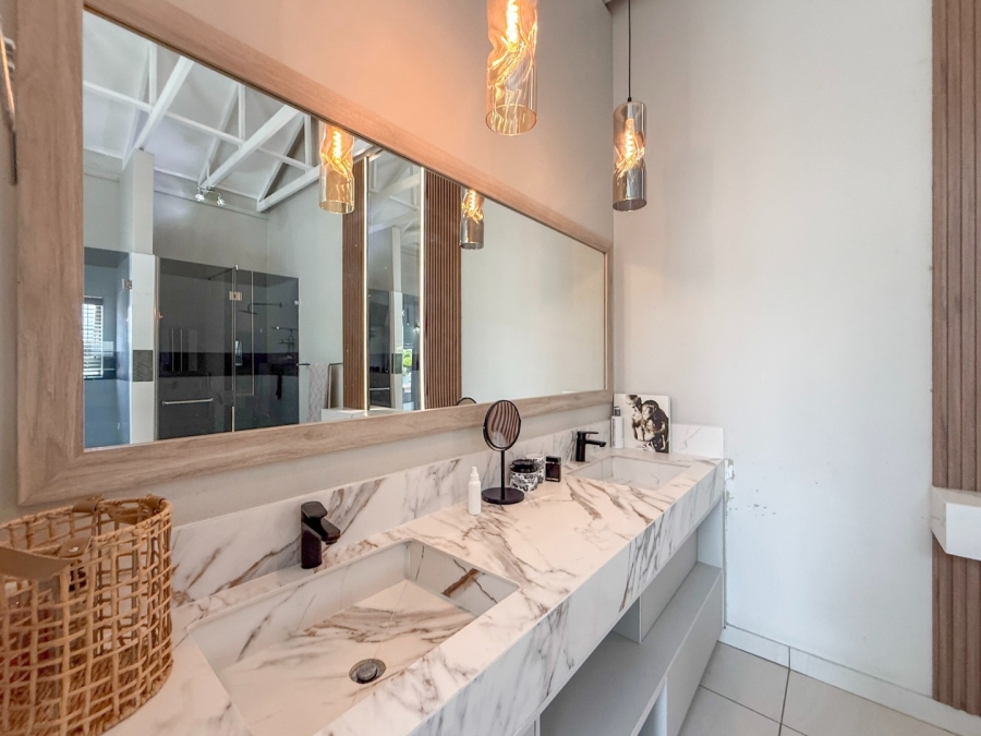 4 Bedroom Property for Sale in Xanadu Nature Estate North West